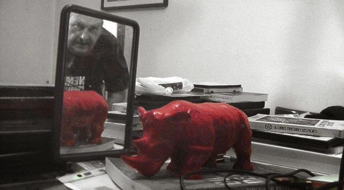 WALKING WITH RED RHINO, A PRAISE OF EXERIMENTAL CINEMA